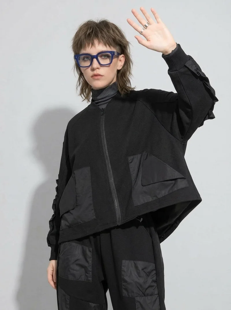 Relaxed Fit Utility Lite Jacket – Black