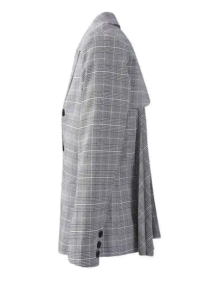 Miss Office Punk – Pleated Back Blazer