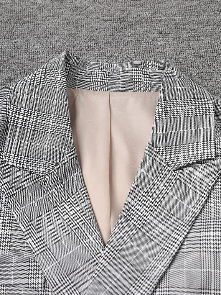 Miss Office Punk – Pleated Back Blazer