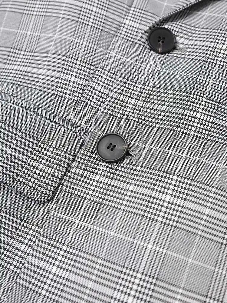 Miss Office Punk – Pleated Back Blazer