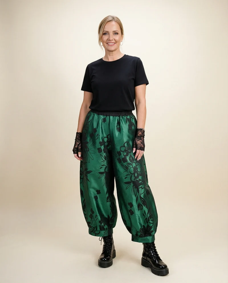 Re-launch Elegant Floral Lantern Pants in Green with Pocket Detail – Relaxed Fit for Modern Style