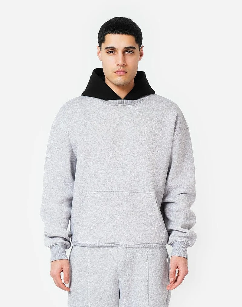 HOODED SWEATER BASIC