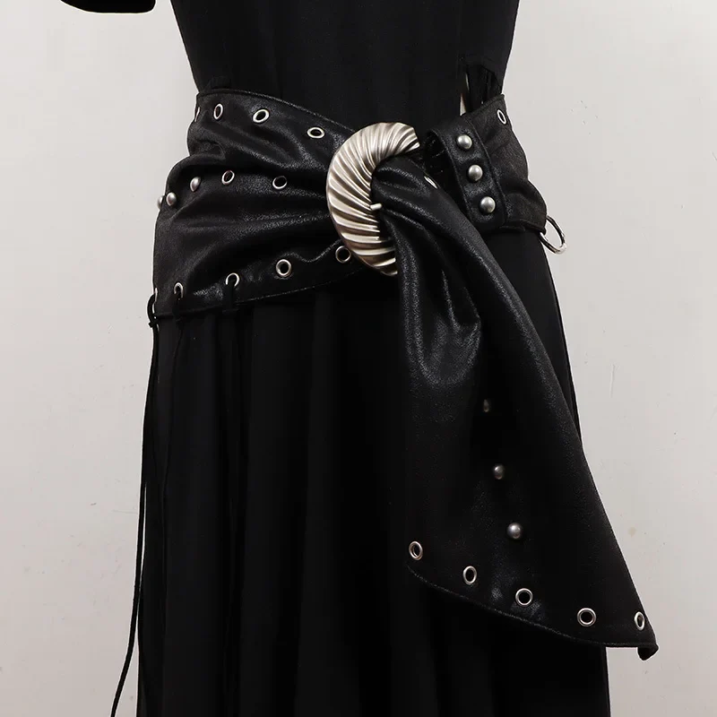 Rivet Belt