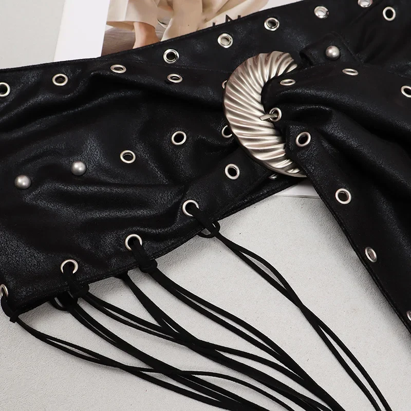 Rivet Belt