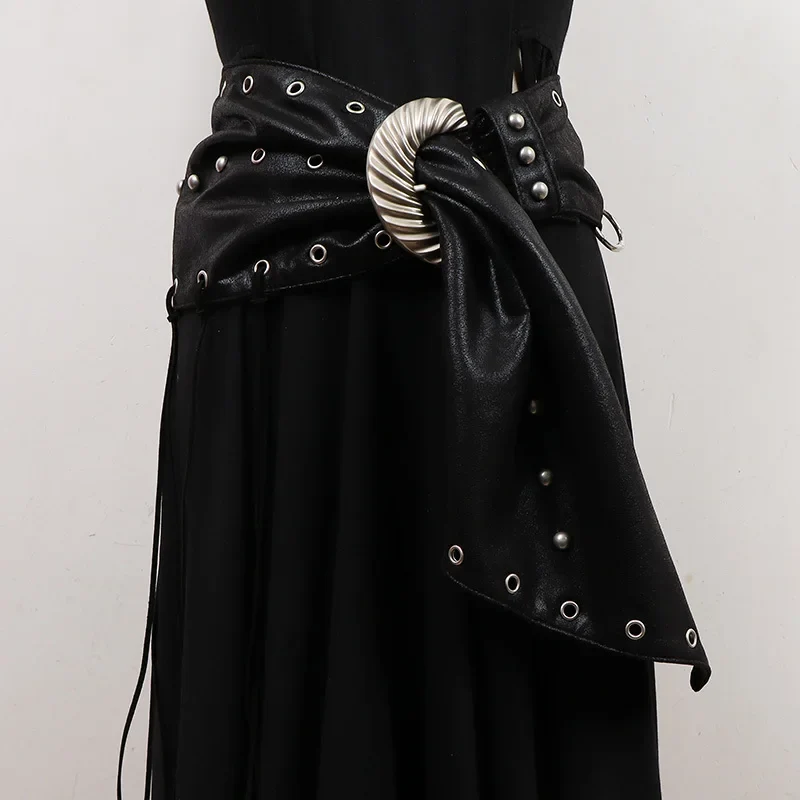 Rivet Belt