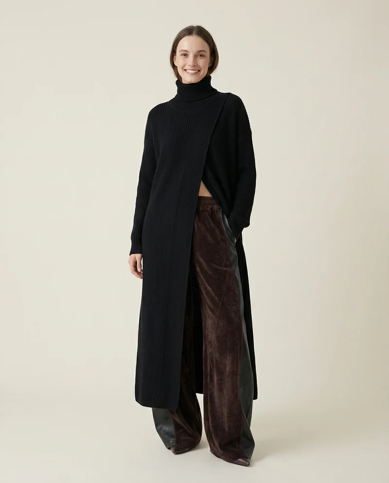 Asymmetrical Split Turtleneck Pullover - Oversized Fit, Cozy Winter Essential