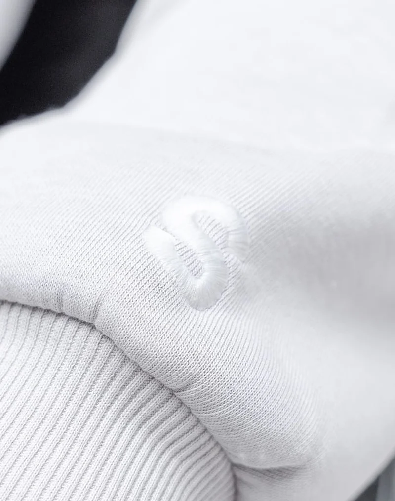 BASIC HOODIE (WHITE)