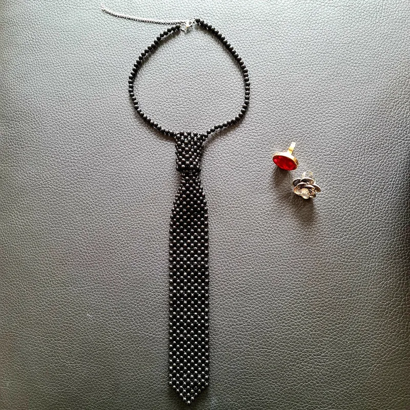 Perlu Drauge Black Tie Necklace