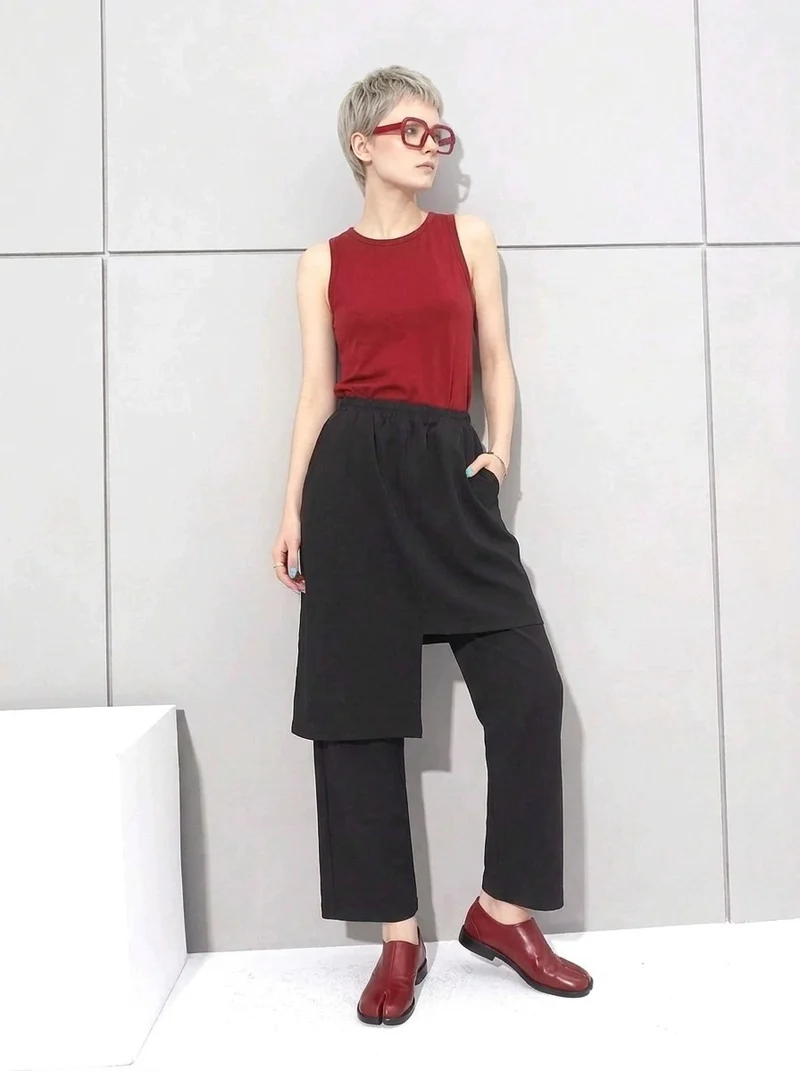 Re-launch Jazz up Irregular Design Capri Pants