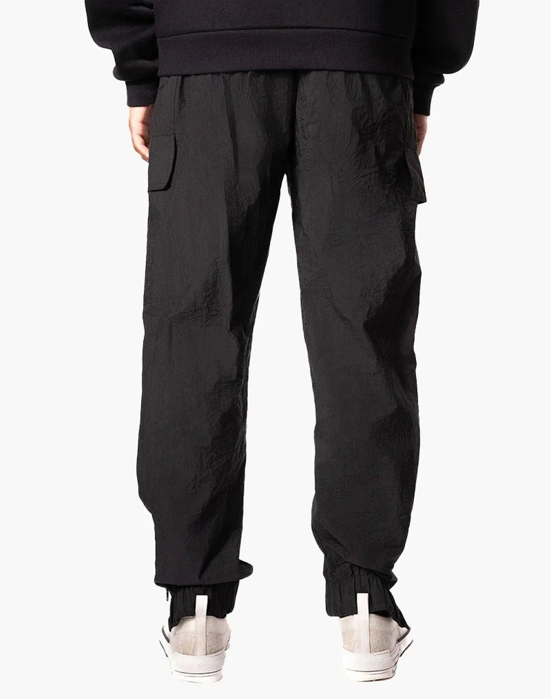 BLACK CARGOPANTS