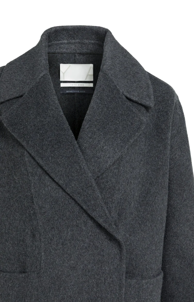 Manteau très long à coupe ample