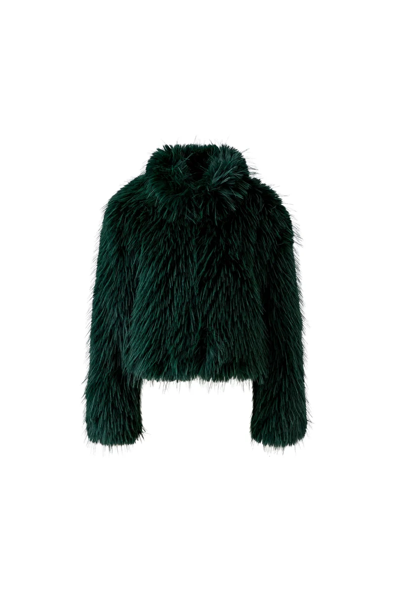 Manteau court à effet fourrure