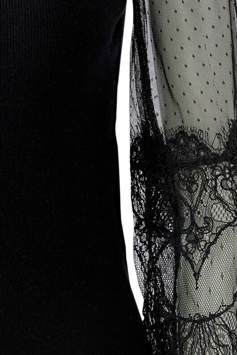 Haut à manches transparentes et col montant