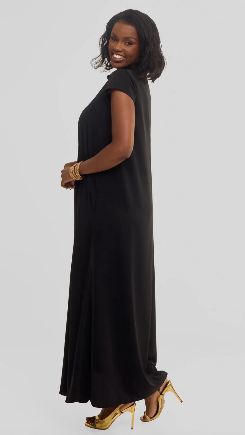 Vivo Zuri Cap Sleeve Maxi Dress in Crepe - Black