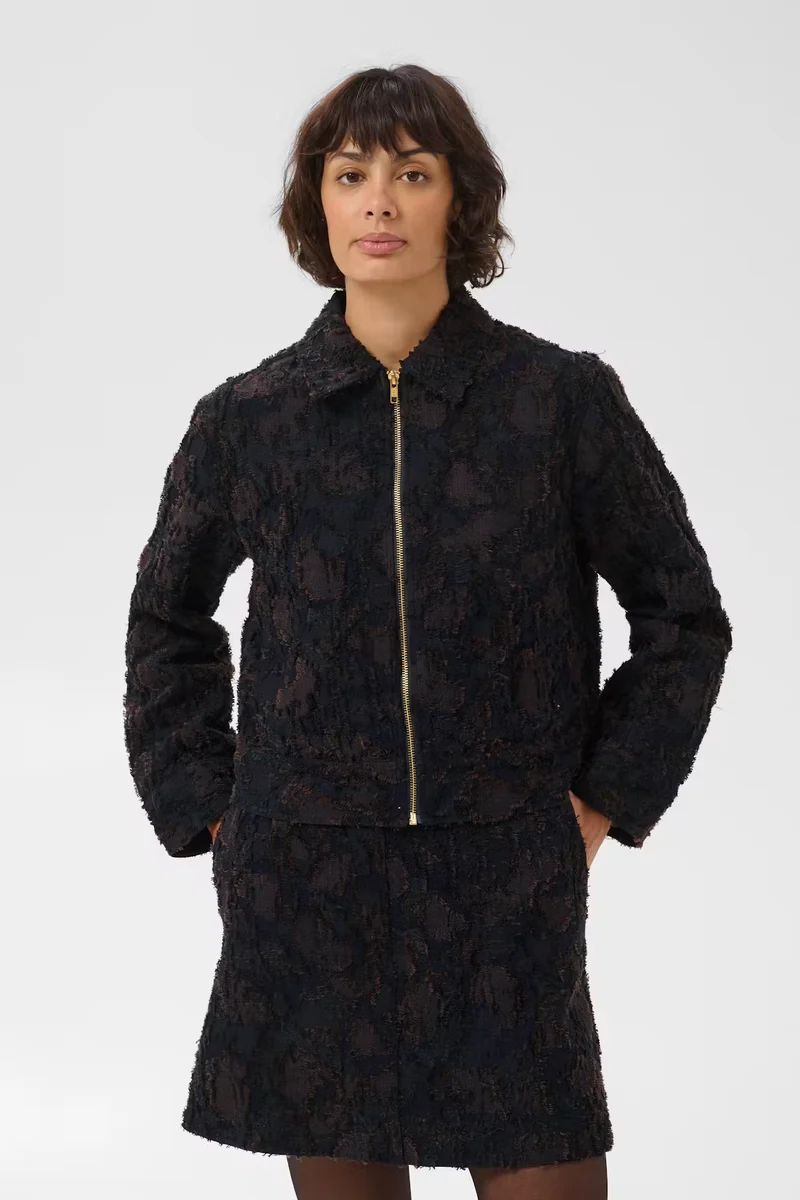 Veste courte texturée à fermeture éclair Cerin