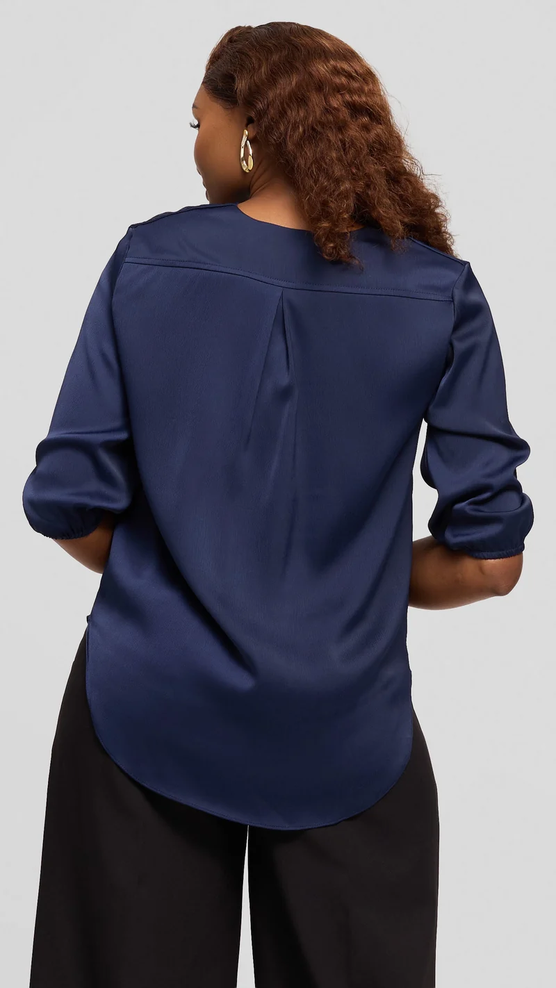 Vivo Dua Shirt in Textured Satin - Navy Blue