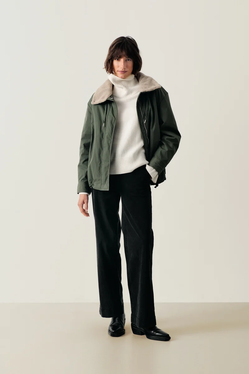 Manteau court Cathia doublé sherpa à col montant