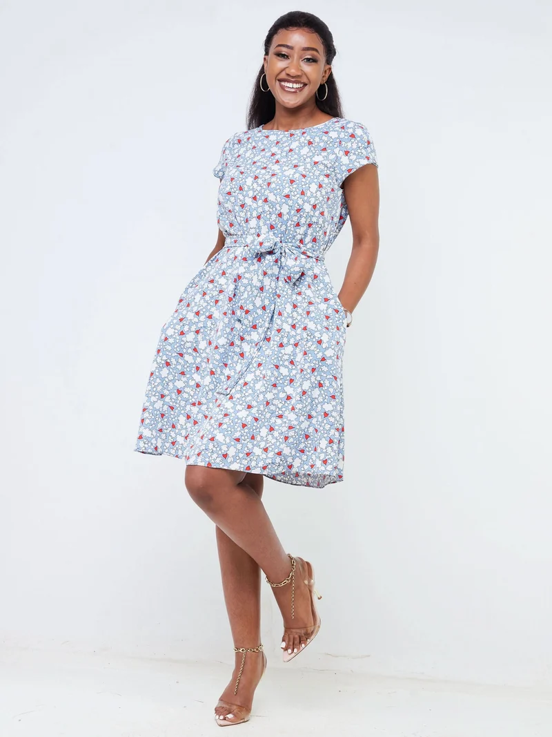 Vivo Basic Cap Sleeve Knee Length Tent Dress - Blue / Red Floral Print