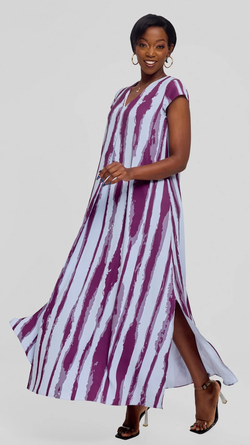 Vivo Kani Cap Sleeve Maxi Dress in Textured Crepe - Light Blue / Mulberry Tamasha Print