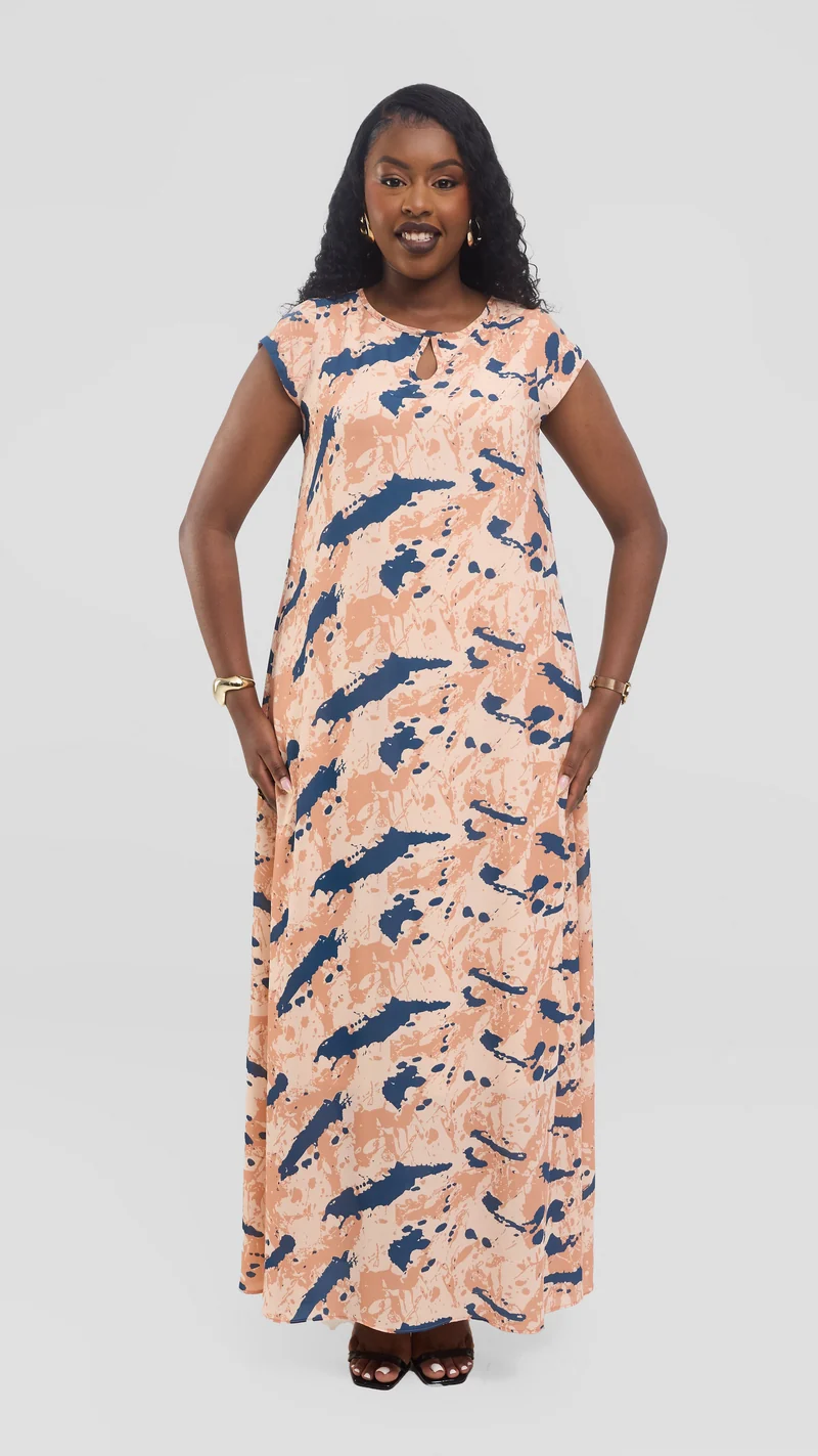 Vivo Sierra Maxi Dress in Chiffon - Light Peach / Peach Essia Print