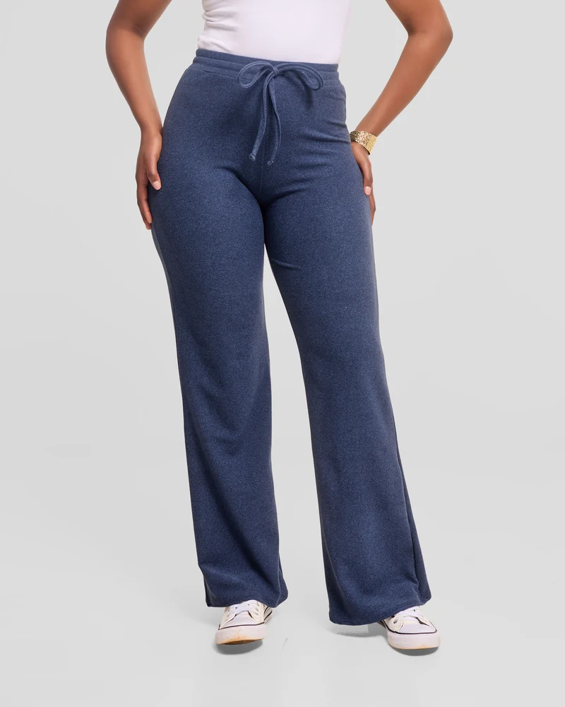 Vivo Selah Straight Pants in Rib Sweater - Denim Blue