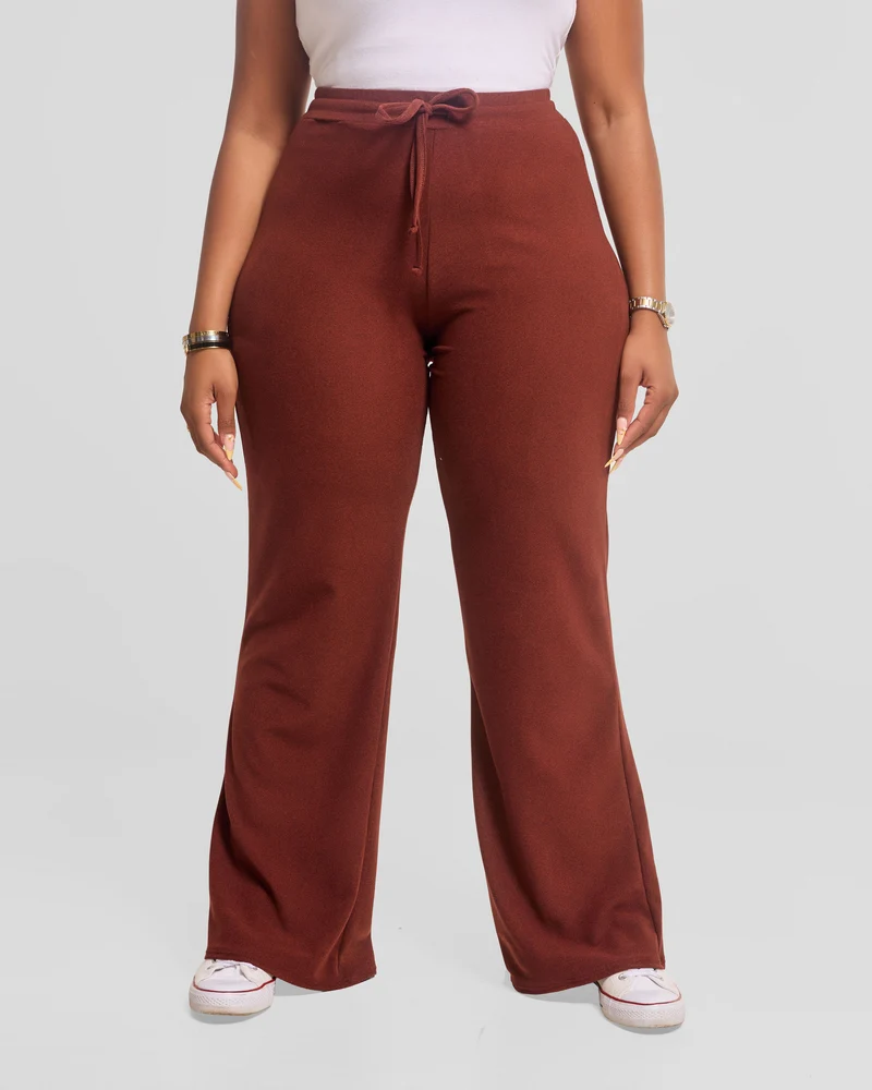 Vivo Selah Straight Pants in Rib Sweater - Dark Rust
