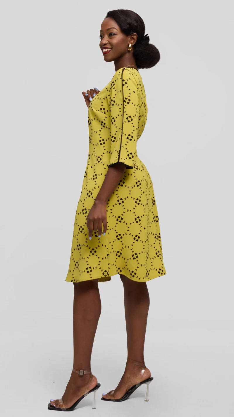 Vivo Pendo 3/4 Sleeve A Line Dress in Twill - Lime / Black Talo Print