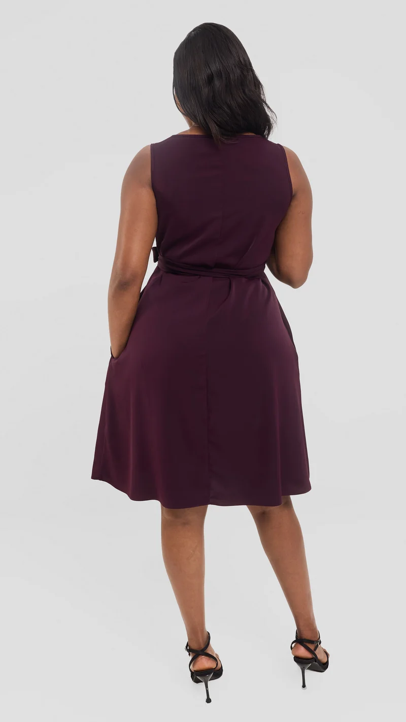 Vivo Basic Sleeveless Tent Dress in Crepe - Mulberry