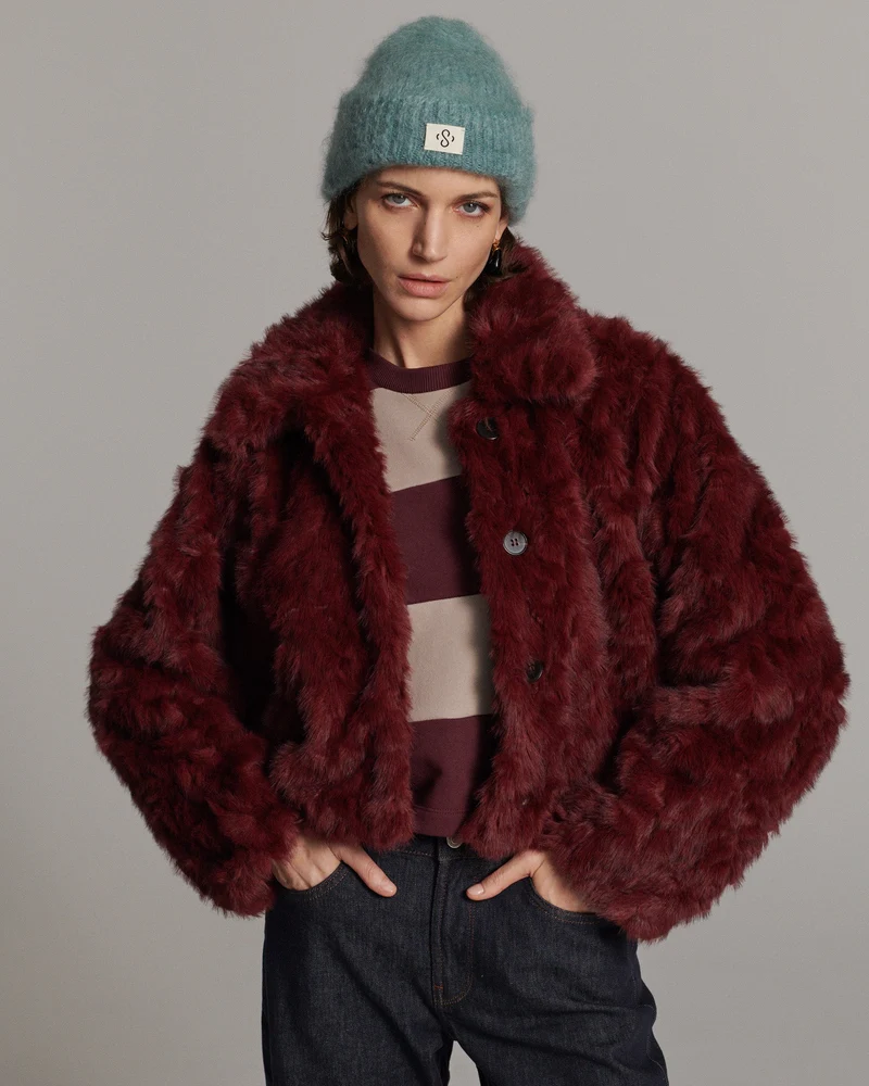 Veste en fausse fourrure à col montant