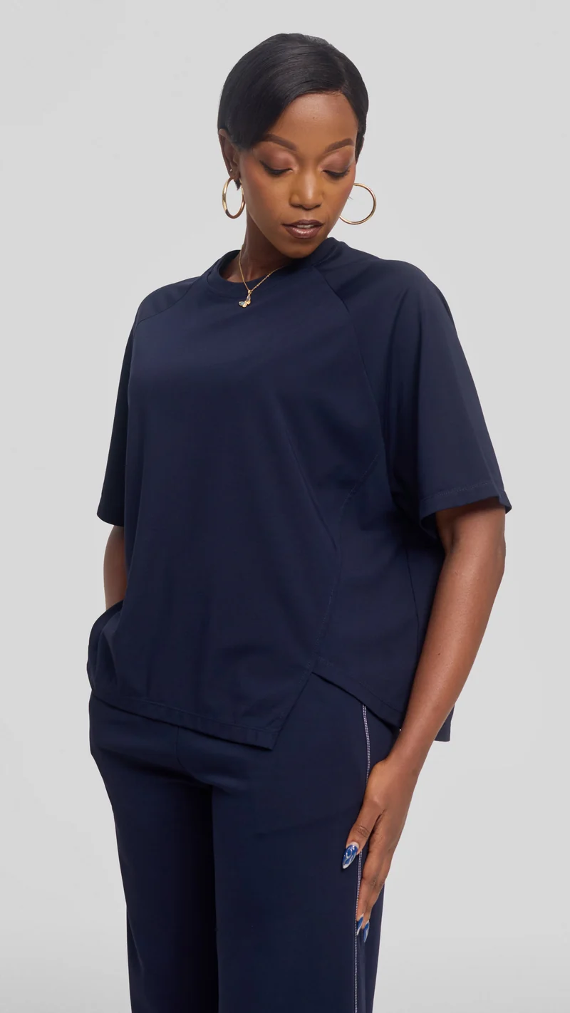 Vivo Contrast Stitch Raglan Sleeve Top in Ponte - Navy Blue