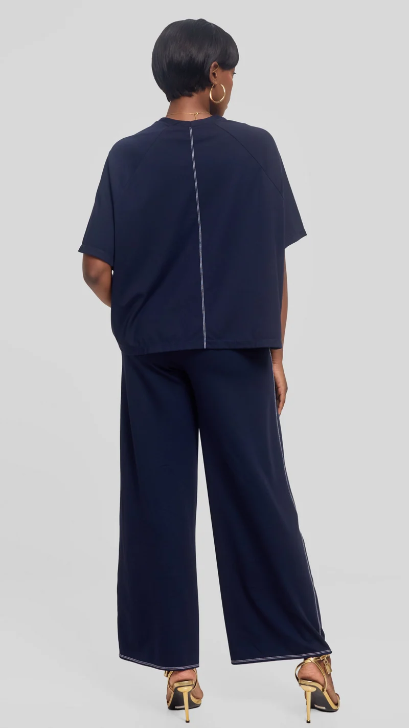 Vivo Contrast Stitch Raglan Sleeve Top in Ponte - Navy Blue