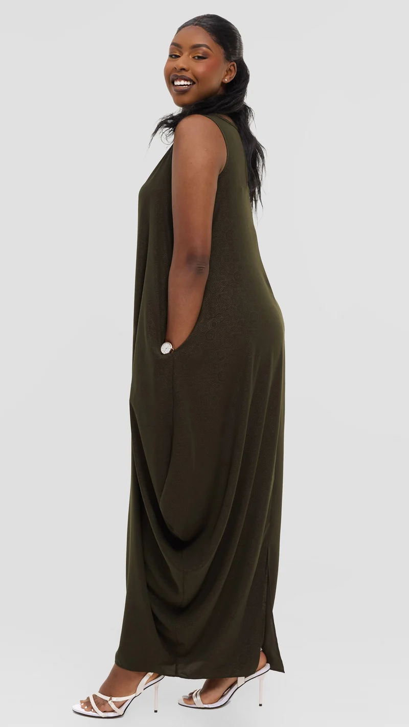Vivo Seli Maxi Dress in Crepe - Hunters Spiral