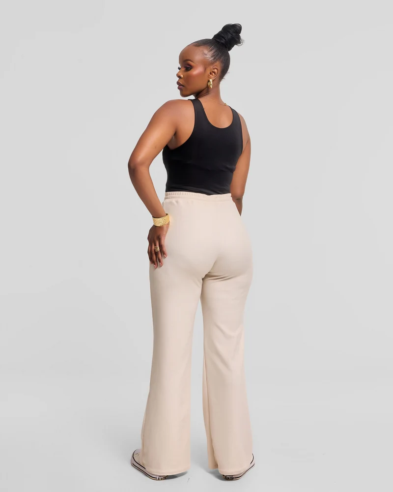 Vivo Selah Straight Pants in Rib Sweater - Buttermilk