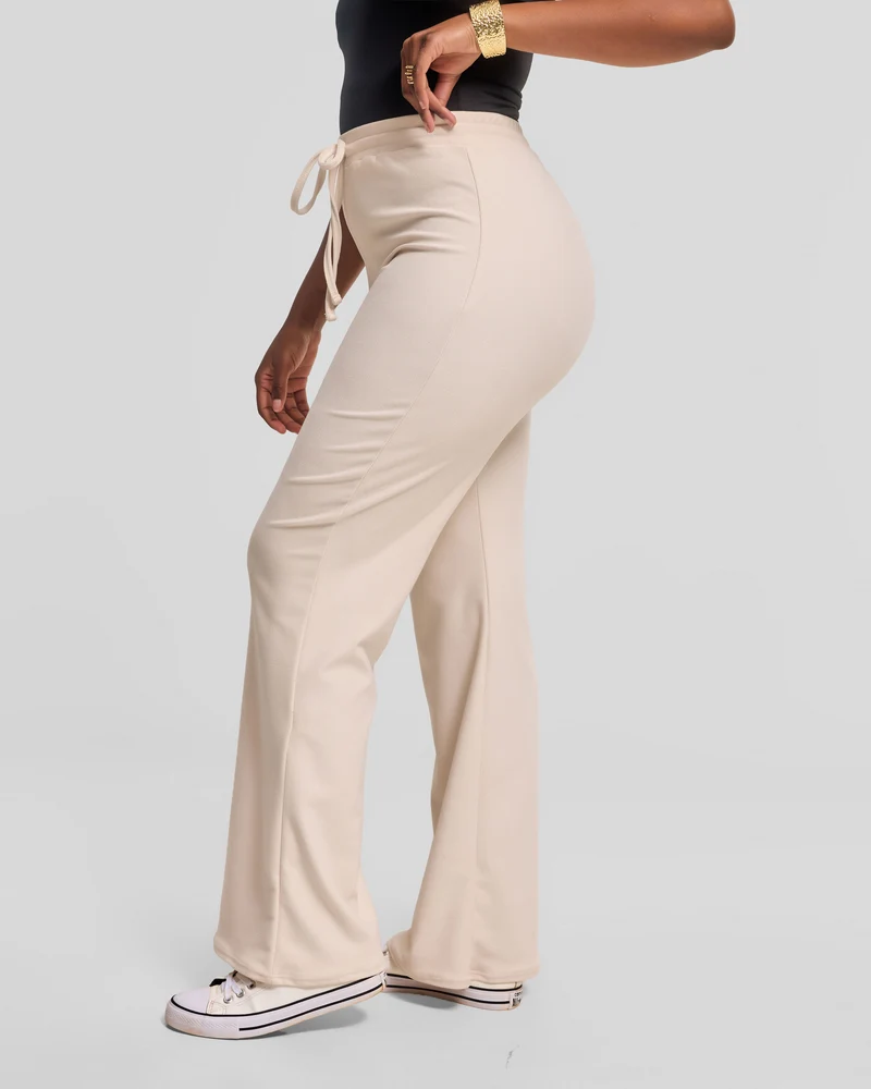 Vivo Selah Straight Pants in Rib Sweater - Buttermilk