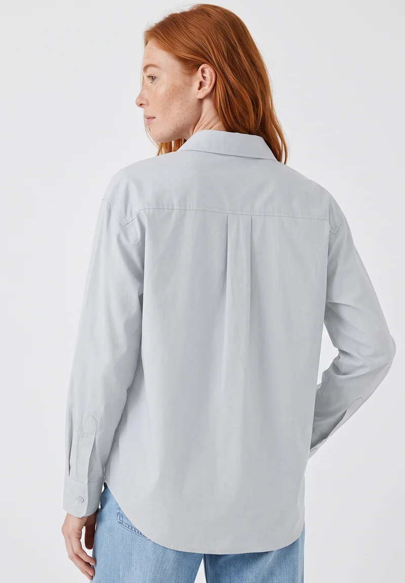 Hemdbluse aus Bio-Baumwolle im Popeline-Gewebe