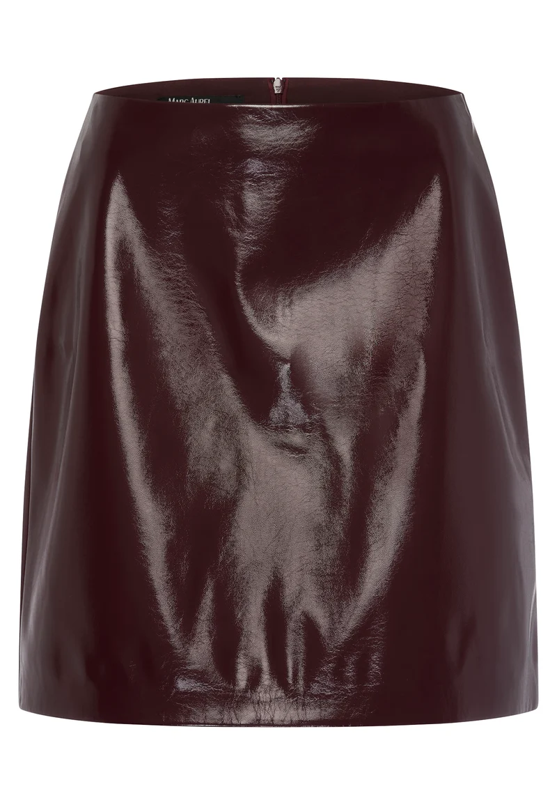 Jupe courte en faux cuir