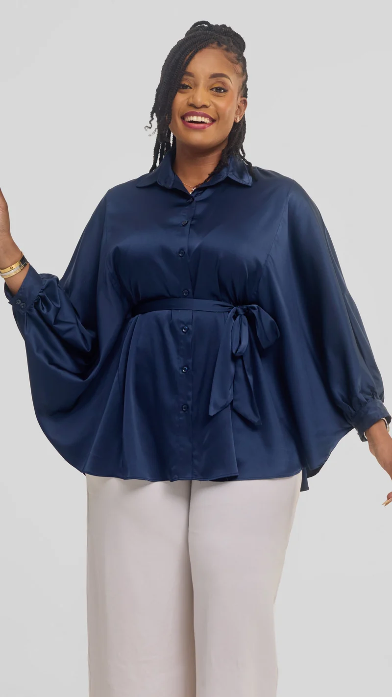 Vivo Loose Shirt in Satin - Navy