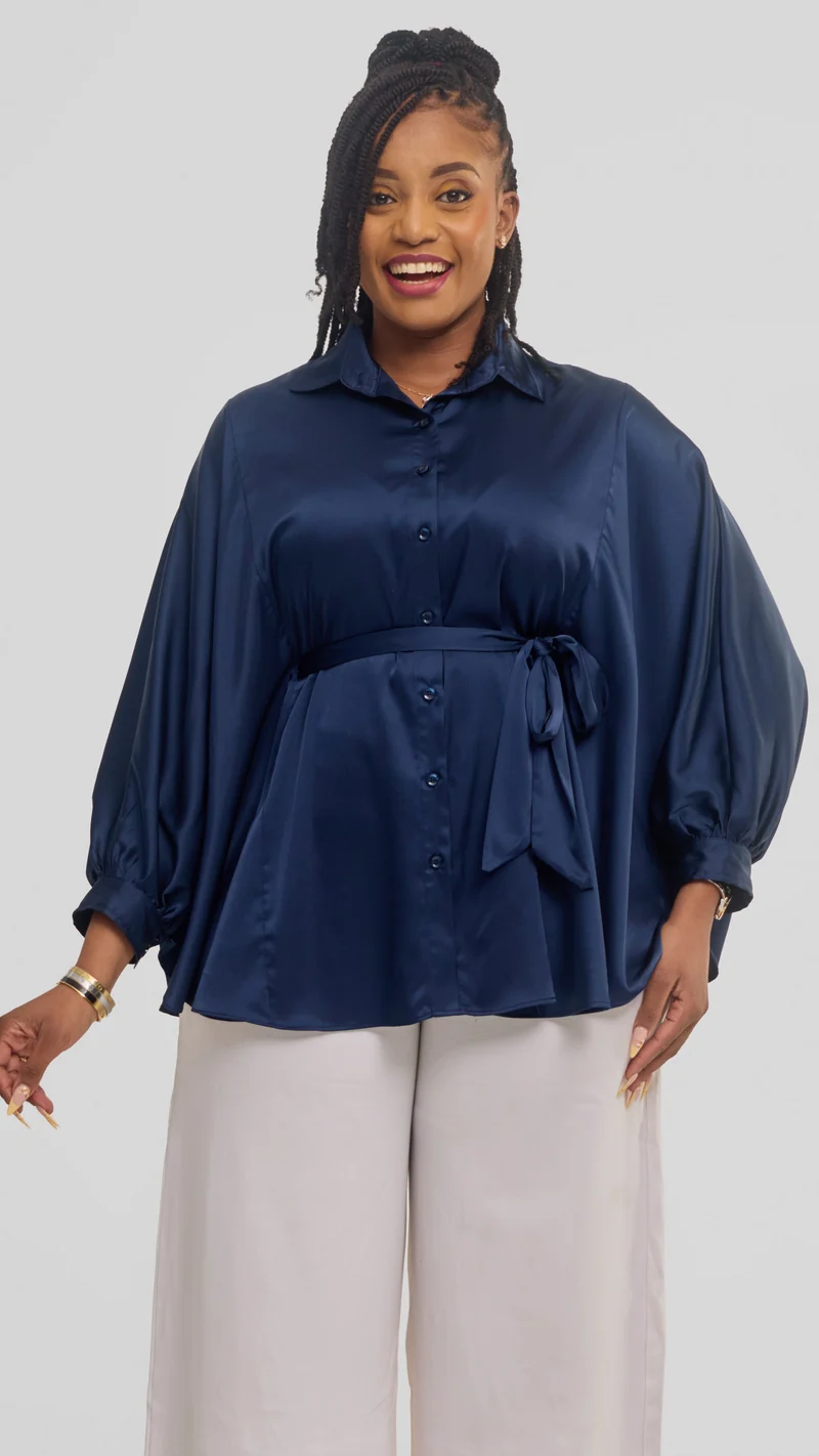 Vivo Loose Shirt in Satin - Navy