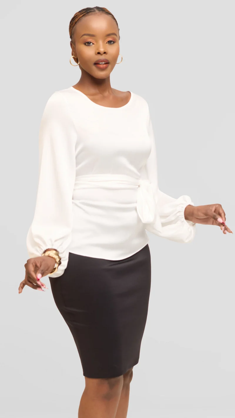 Vivo Izzy Bishop Sleeve Top in Textured Satin - Off White