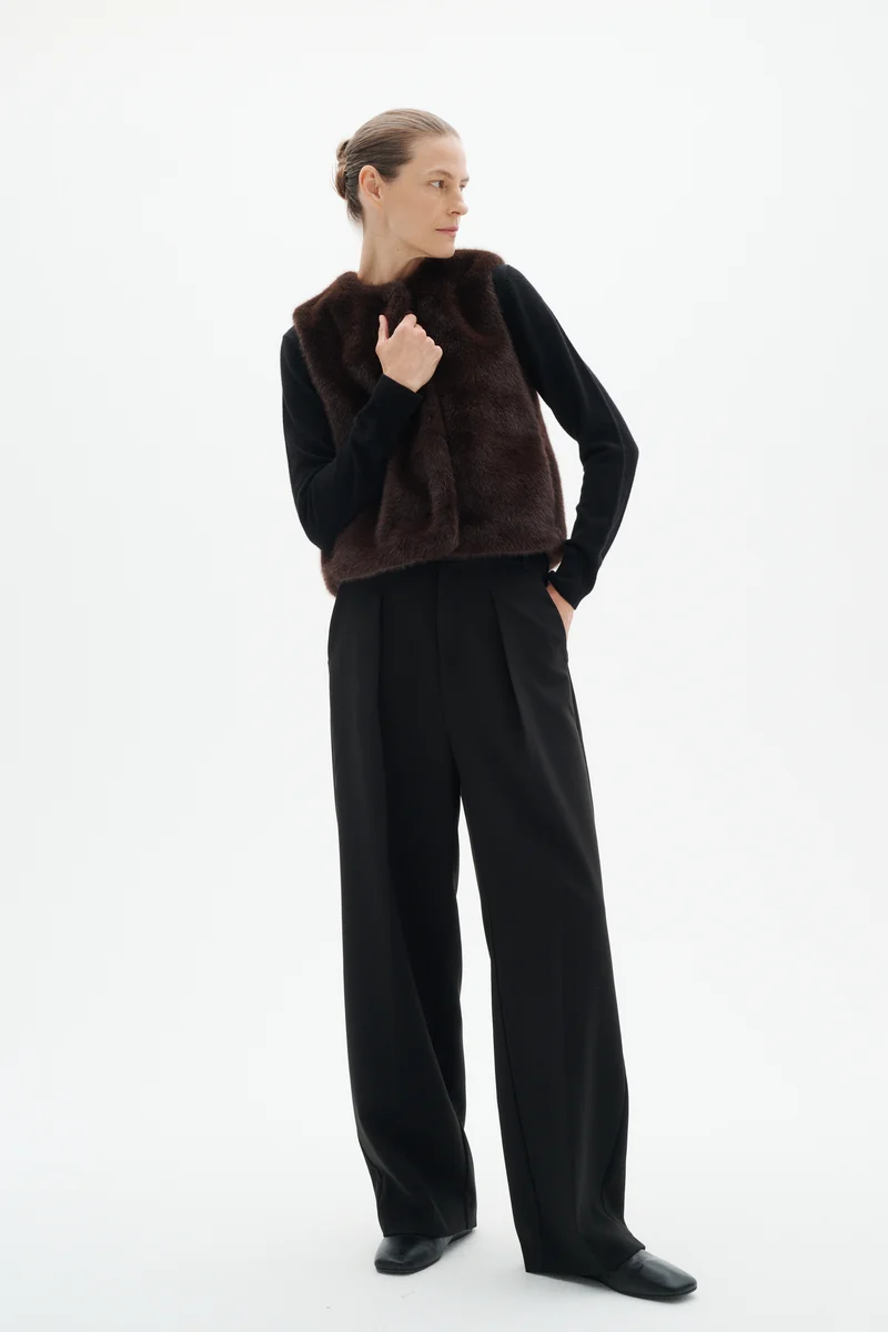 Veste courte sans manches à texture duveteuse Zabelle