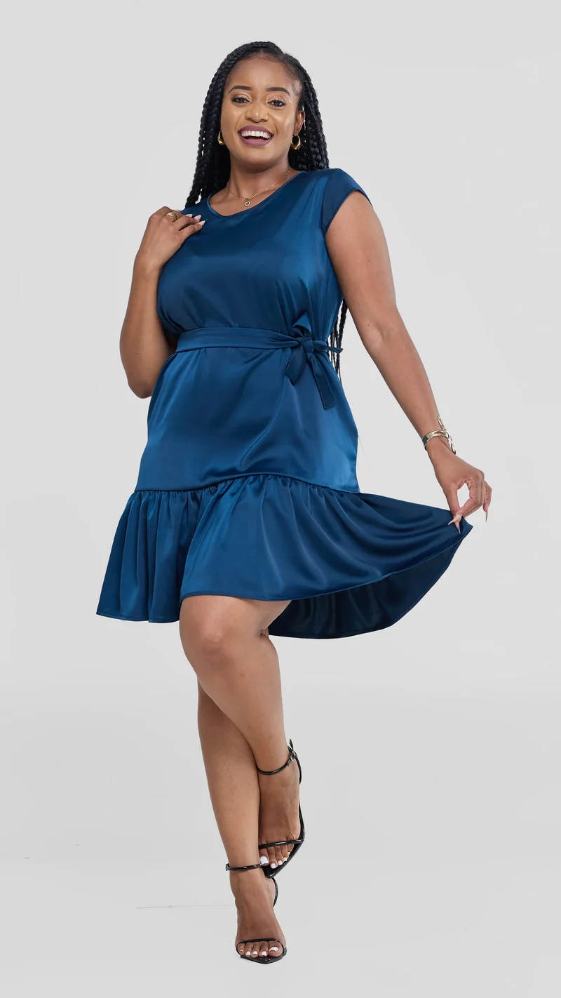 Lizola Mikaela Shift Dress - Blue