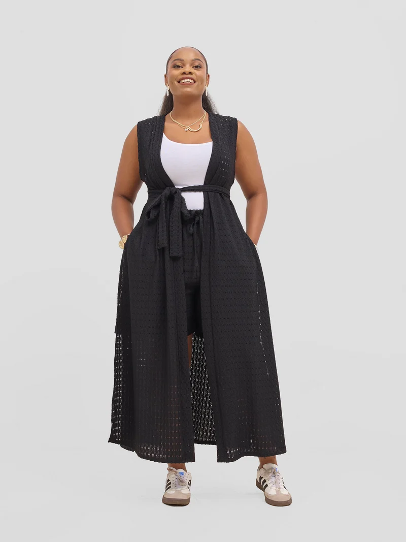 Vivo Seli Shorts - Black