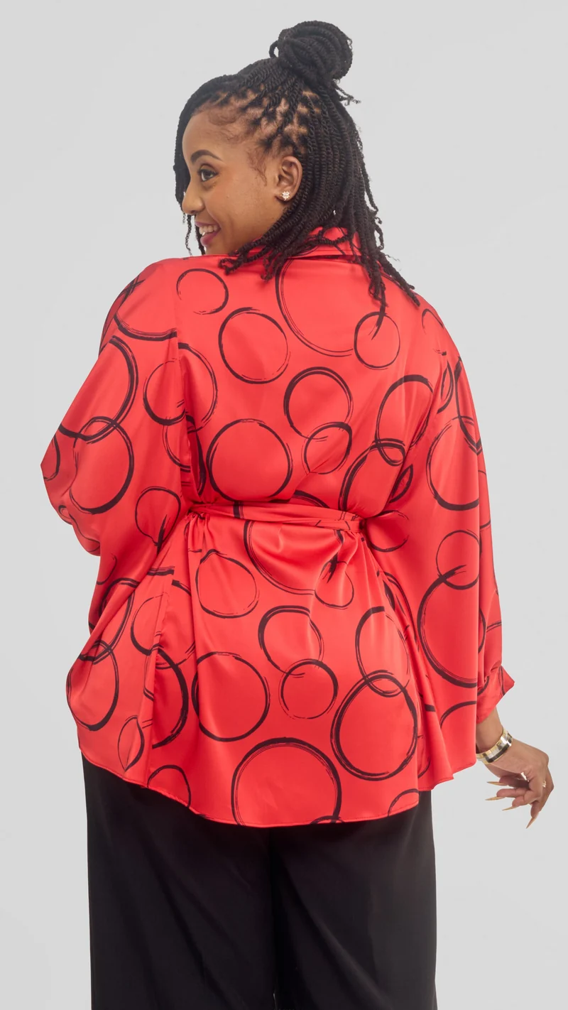 Vivo Loose Shirt in Satin - Red / Black Amani Print