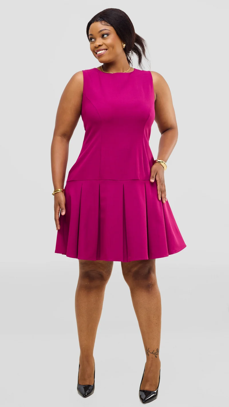 Vivo Niari Pleated Dress In Crepe - Dark Pink