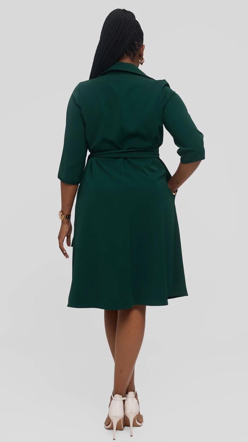 Vivo Zuri 3/4 Sleeve Knee Length Dress in Crepe - Dark Green