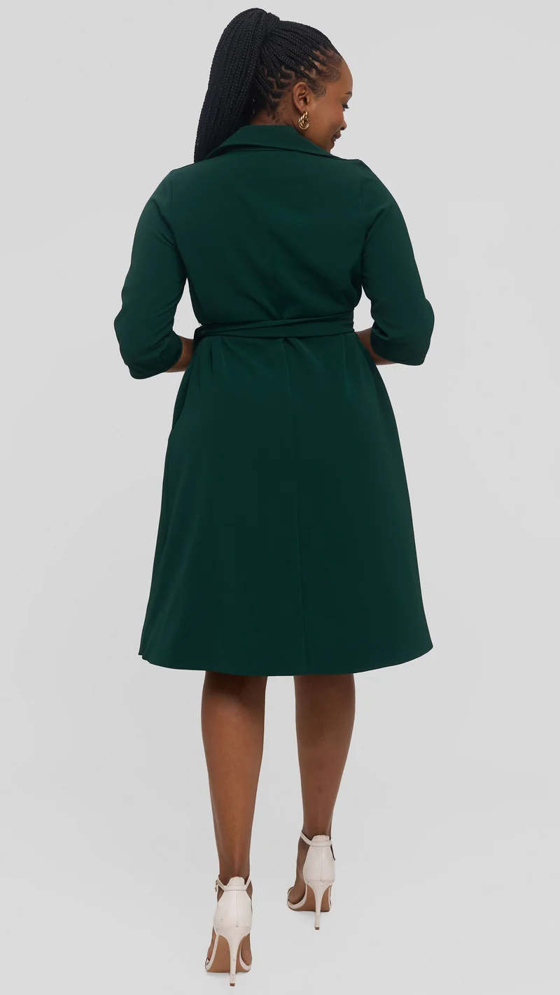 Vivo Zuri 3/4 Sleeve Knee Length Dress in Crepe - Dark Green