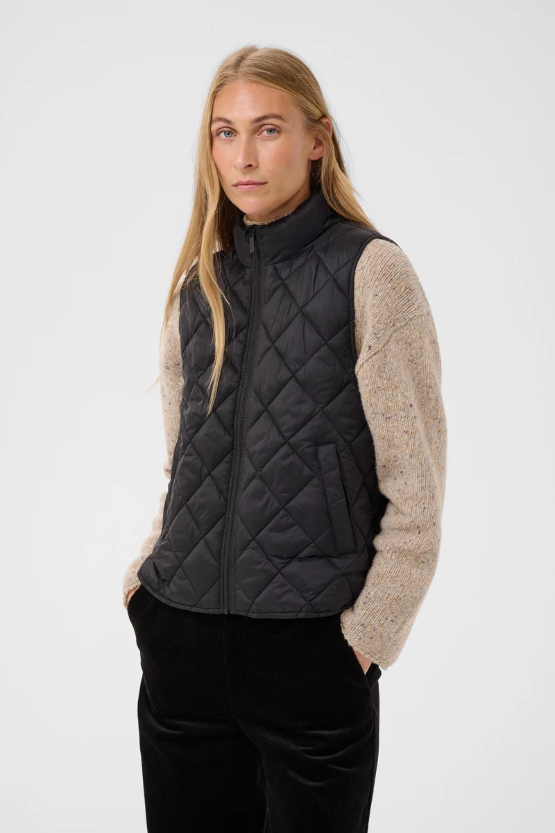 Veste matelassée Carlota sans manches à col montant