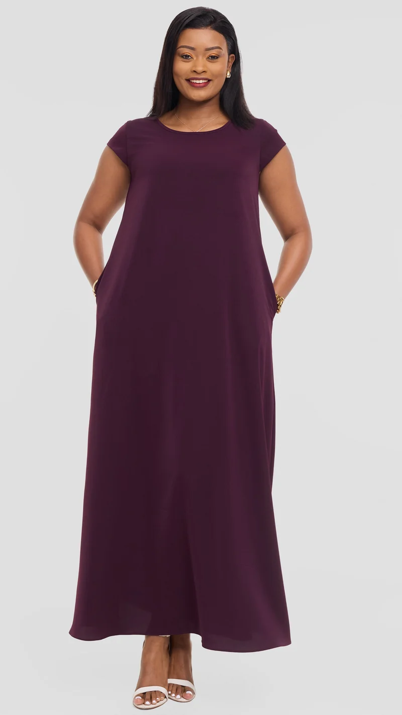 Vivo Basic Round Neck Maxi Dress in Crepe - Mulberry