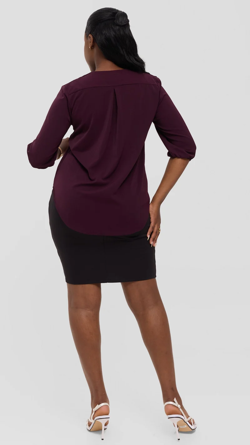 Vivo Dua 3/4 Sleeved V Neck Shirt in Crepe - Mulberry
