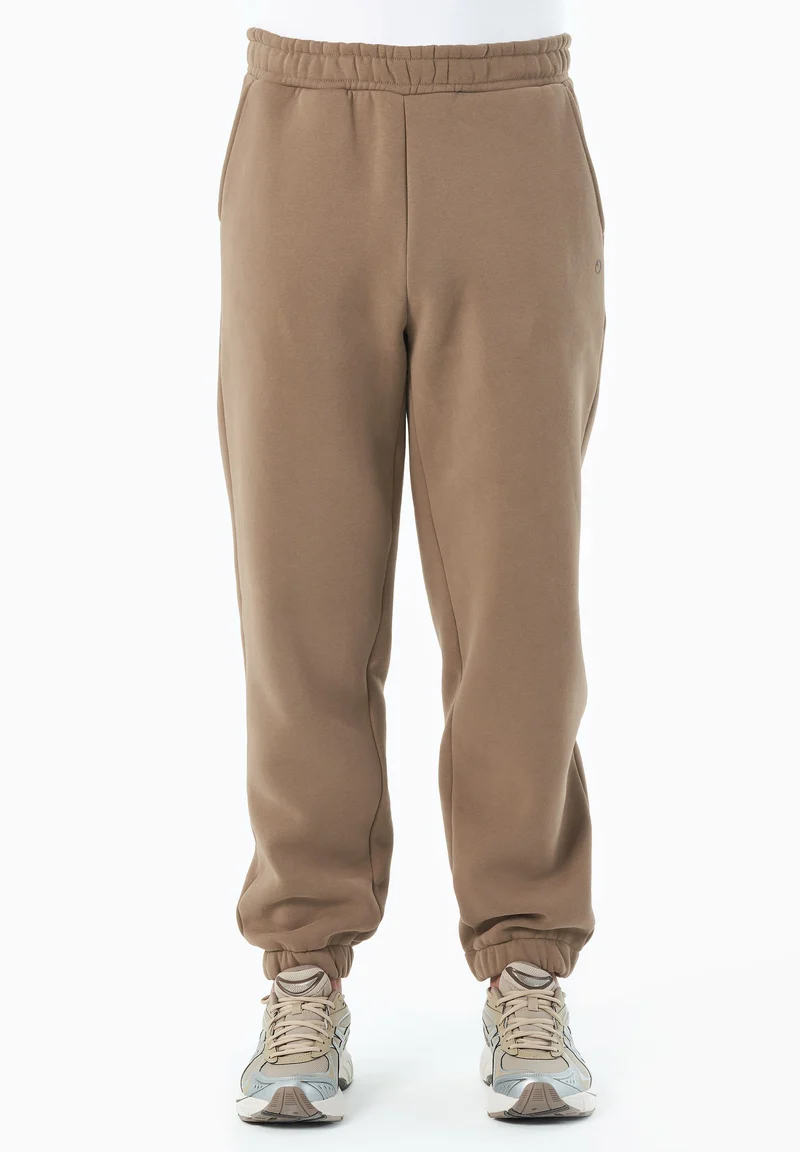 PARKERR | Essentials Travel Unisex Jogginghose aus Bio-Baumwolle & Recyceltem Polyester